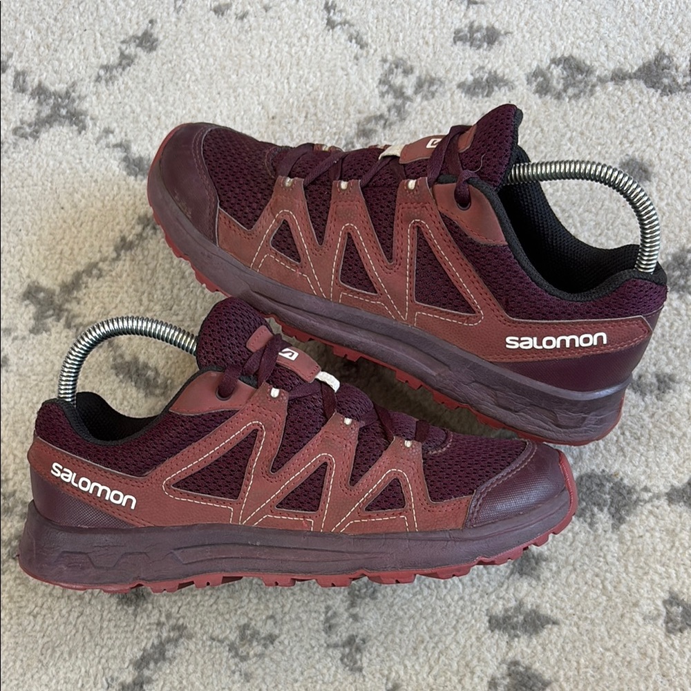 Salomon blackstonia women’s red shoes